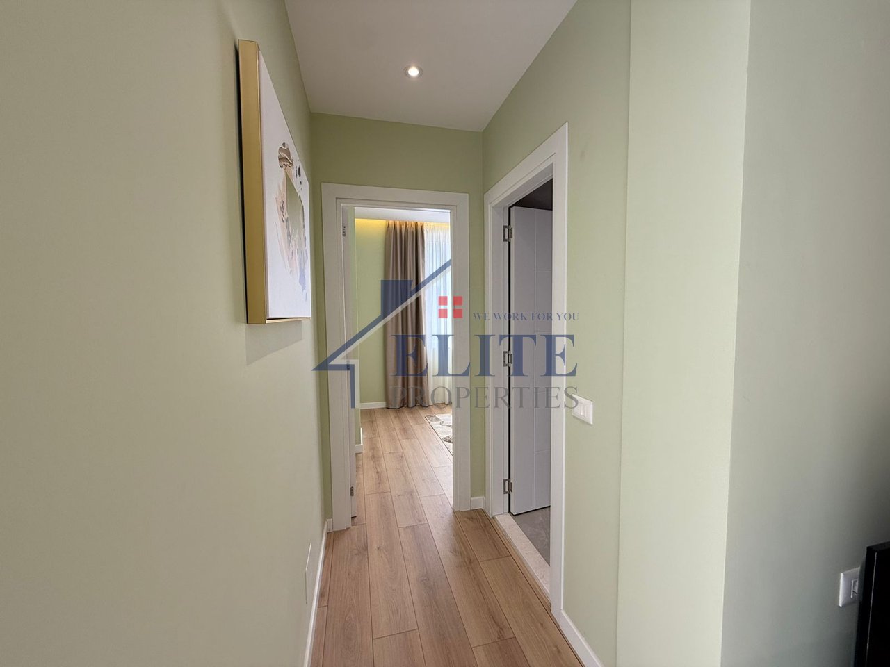 Rruga Myslym Shyri, apartament 2+1 në shitje