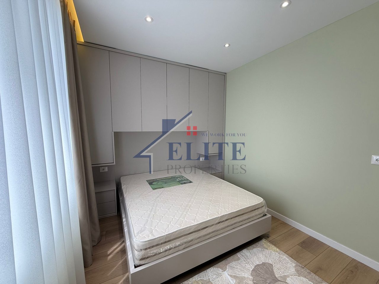 Rruga Myslym Shyri, apartament 2+1 në shitje