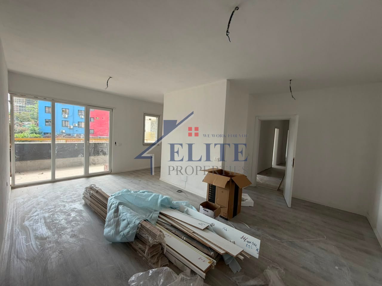 Rruga "Dritan Hoxha", ne kompleksin E-88 , apartament  3+1 në shitje