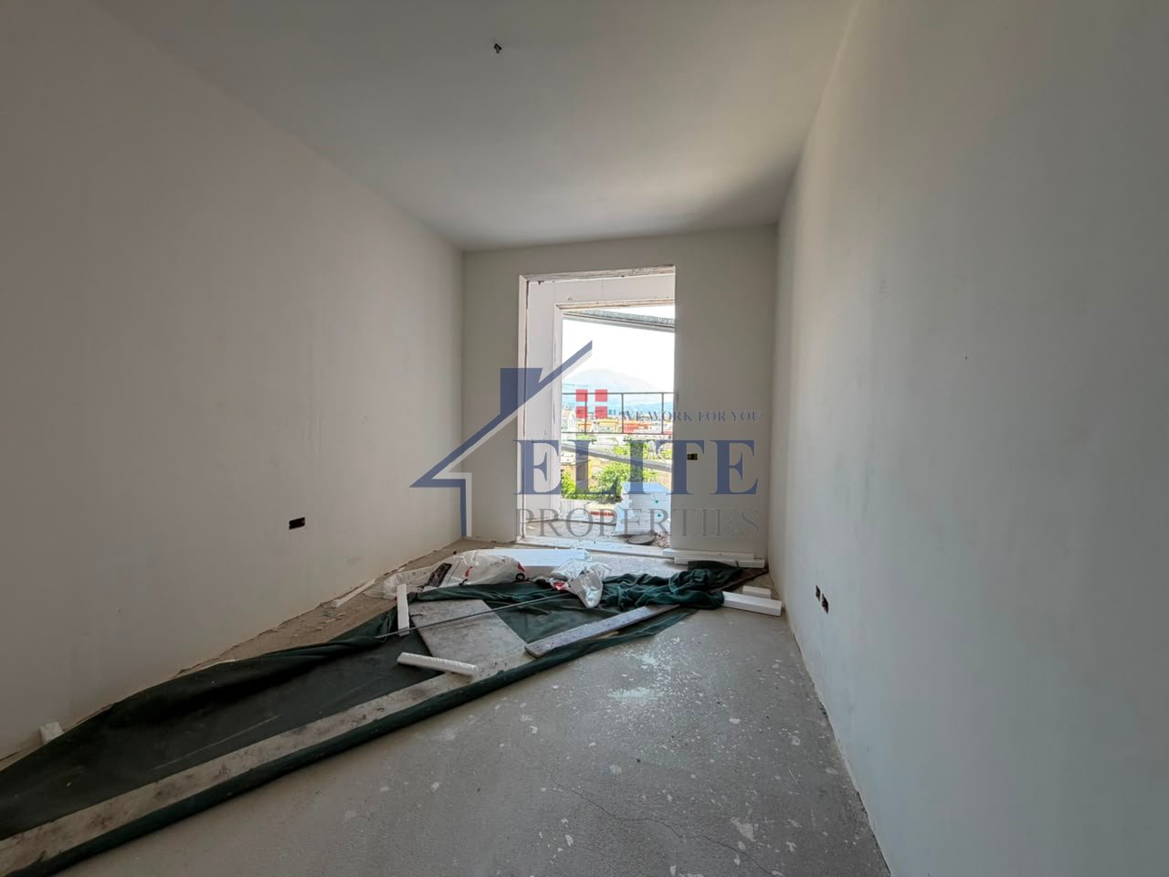 Kamëz, 2+1 apartment for sale