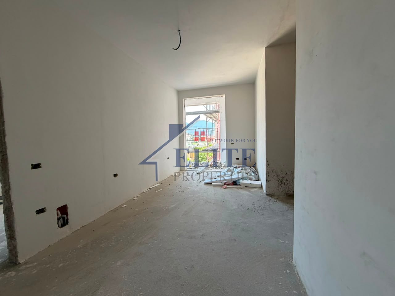 Kamëz, 2+1 apartment for sale