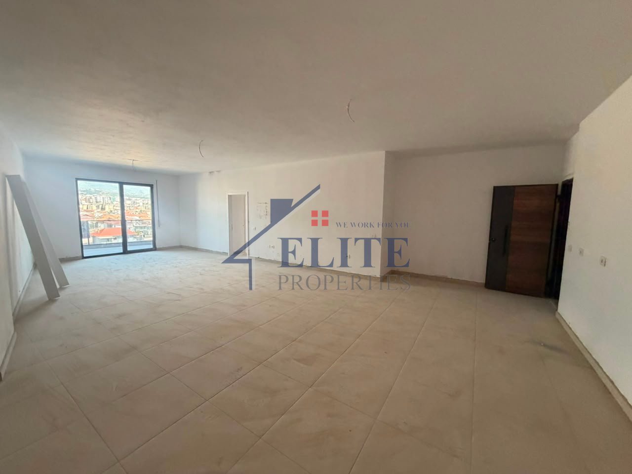 City Garden Residence, apartament 3+1 në shitje | Rruga 5 Maji