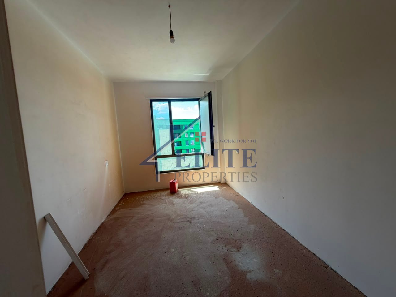 Rruga 5 Maji, apartament 2+1 në shitje –City Garden Residence