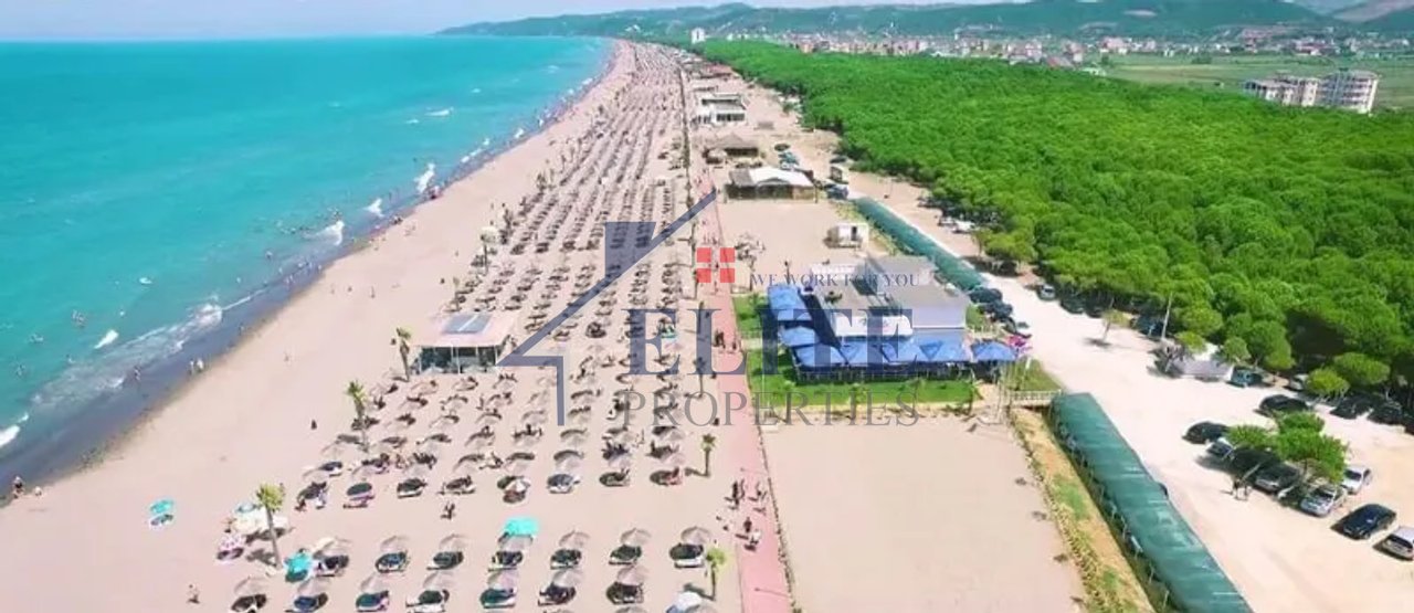 Play, land for sale very close to the sea
