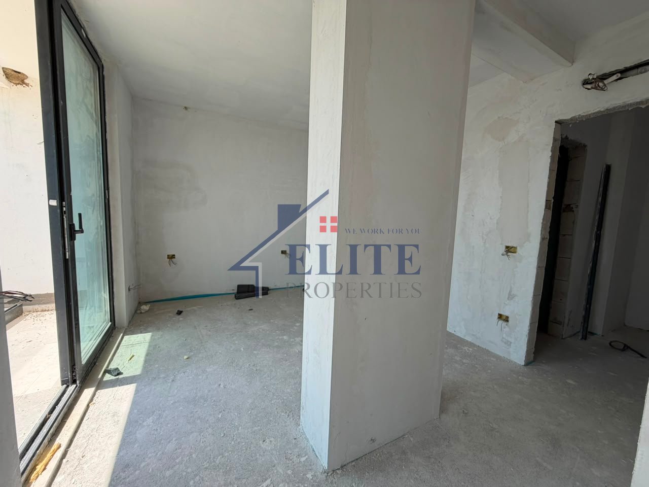 Porto Lalzi, three bedroom apartment for sale with sea view