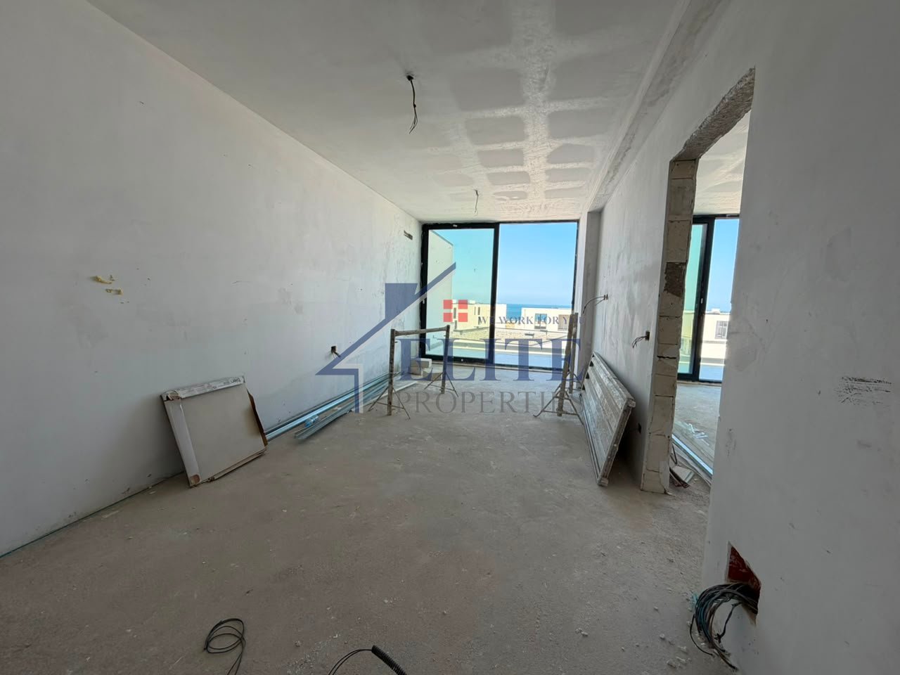 Porto Lalzi, three bedroom apartment for sale with sea view