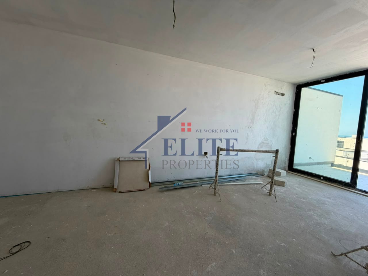 Porto Lalzi, three bedroom apartment for sale with sea view