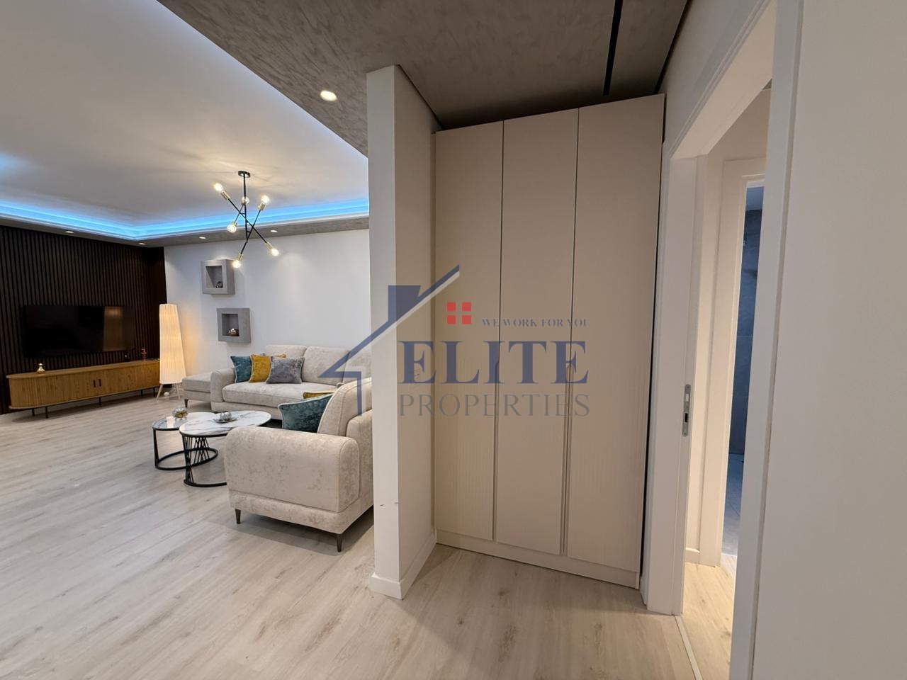 Akses Tirana, Ish-Dogana, apartament 2+1 me qira