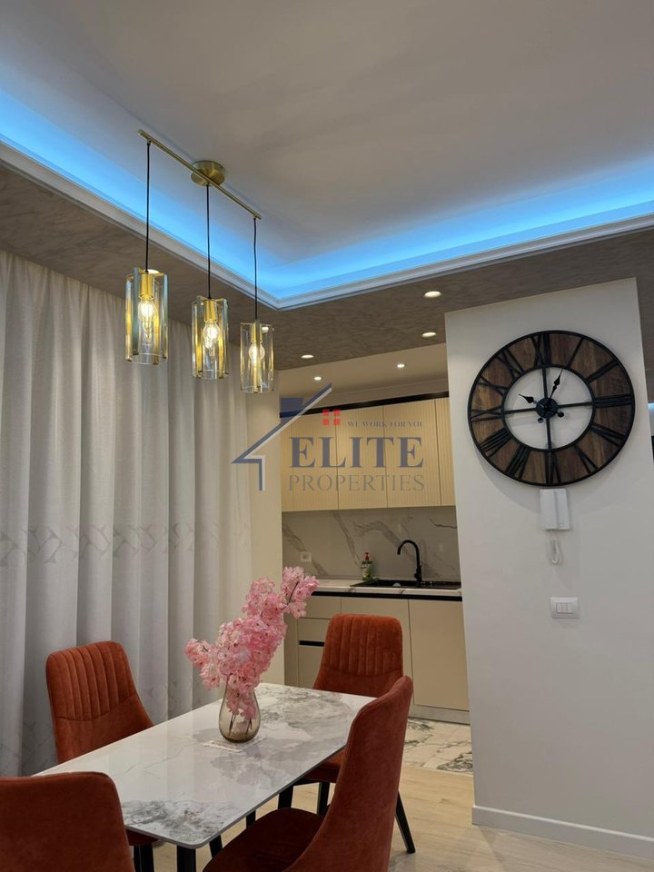 Akses Tirana, Ish-Dogana, apartament 2+1 me qira