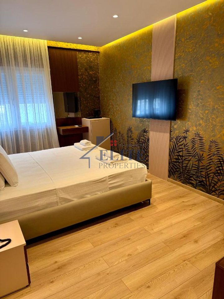 Vlorë, hotel in vendita – ottima opportunità di investimento
