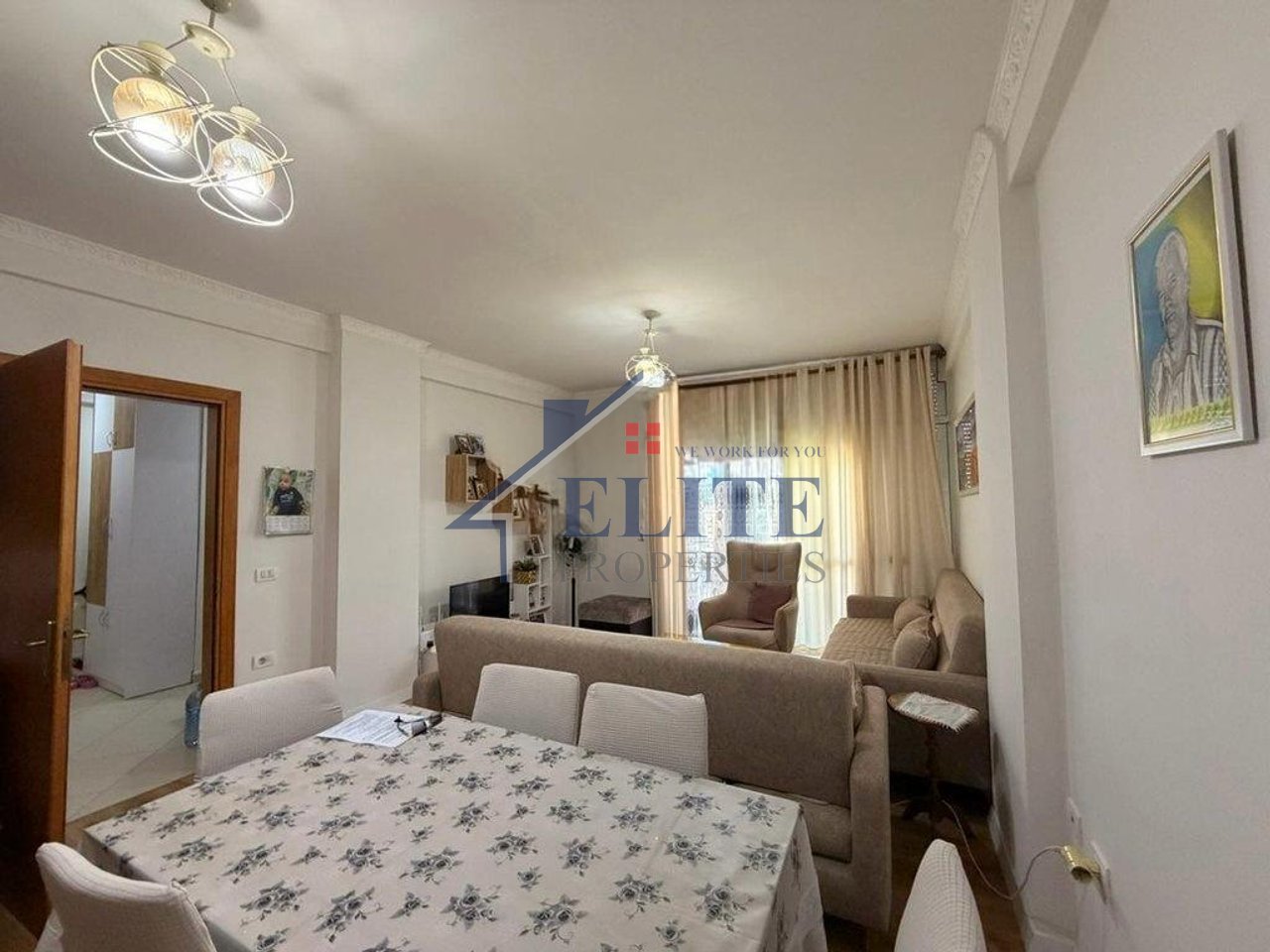 Astir, vicino alla Vecchia Villa L, Appartamento 1+1 in vendita con posto auto