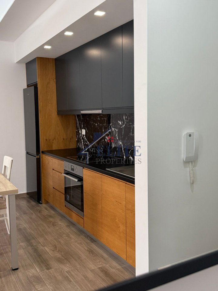Apartament 1+1 me qira ditore | Sarandë