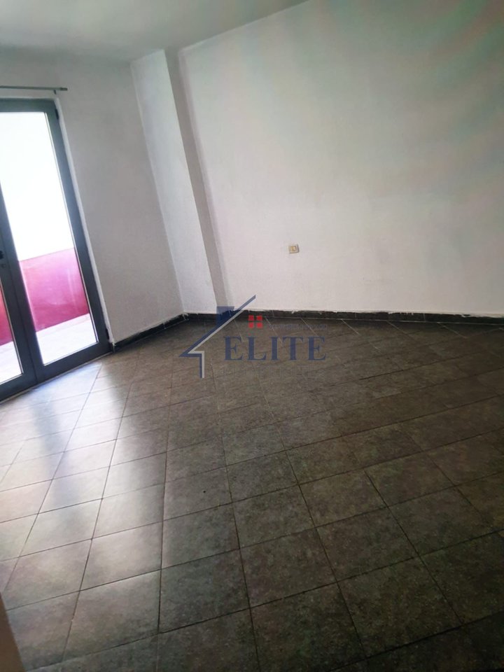 Fresk, apartament 2+1 me qira