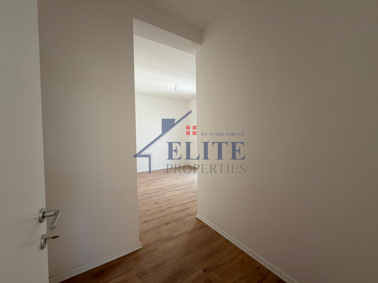 Sauk i Vjetër, apartament 2+1 në shitje
