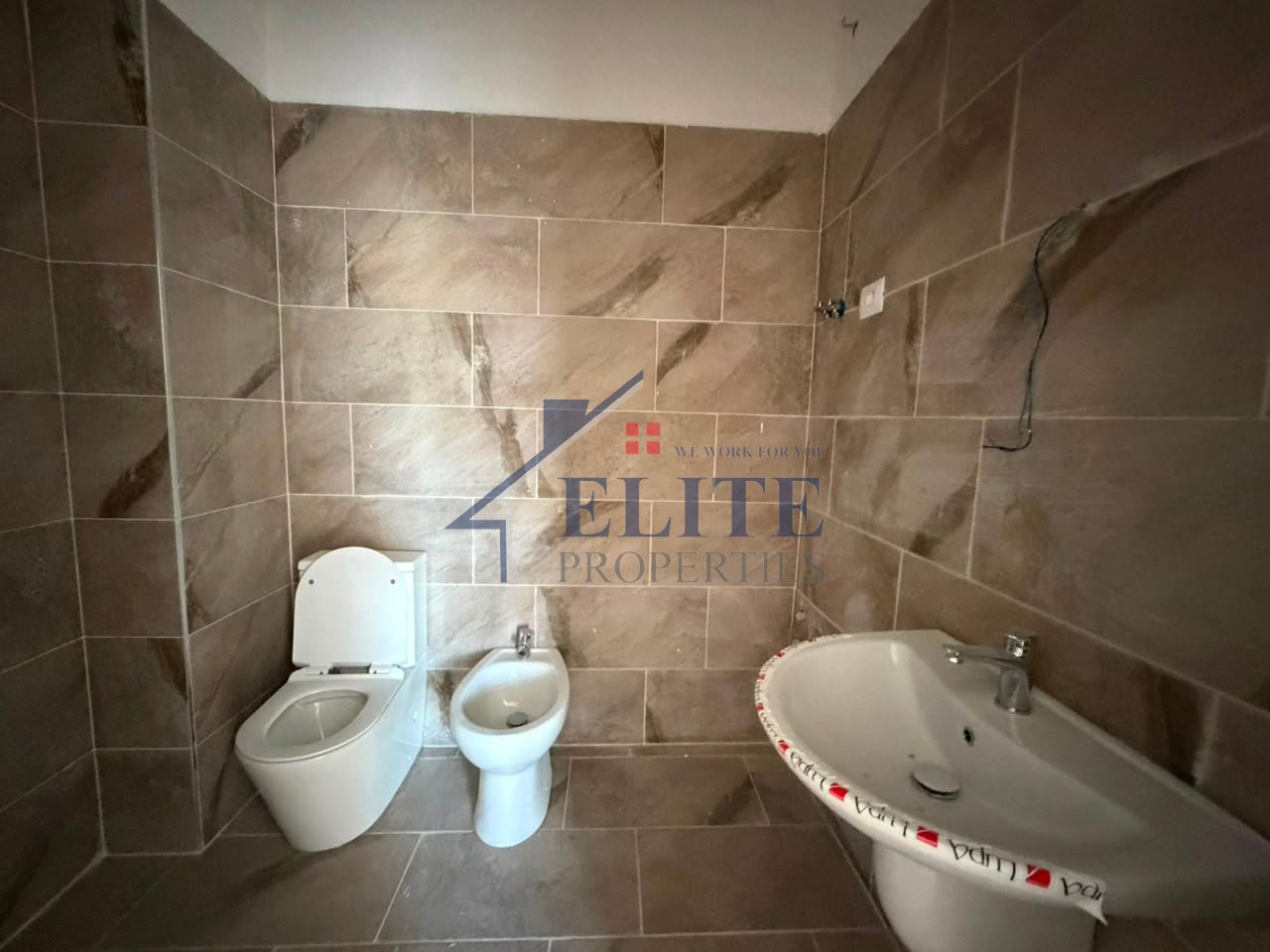 Sauk i Vjetër, apartament 2+1 në shitje