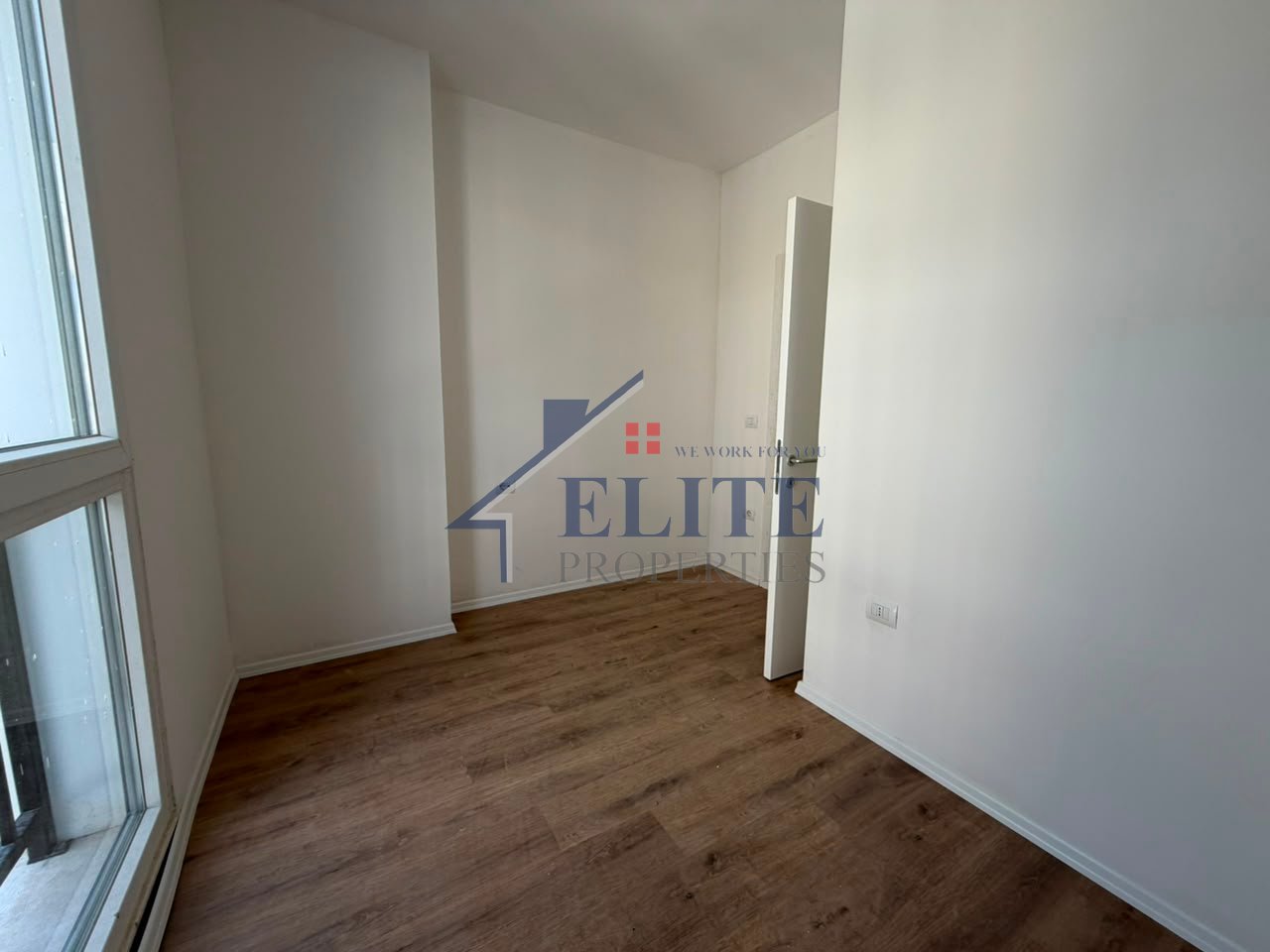 Sauk i Vjetër, apartament 2+1 në shitje