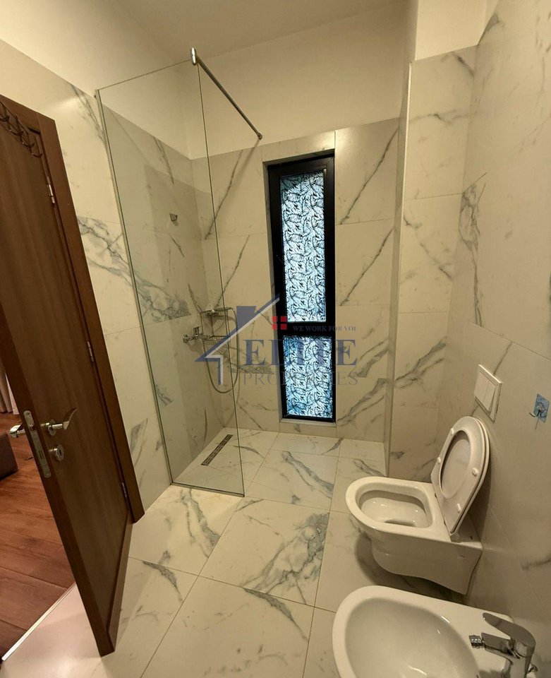 Near Pharmacy No. 10, a 2+1+2 apartment is for rent