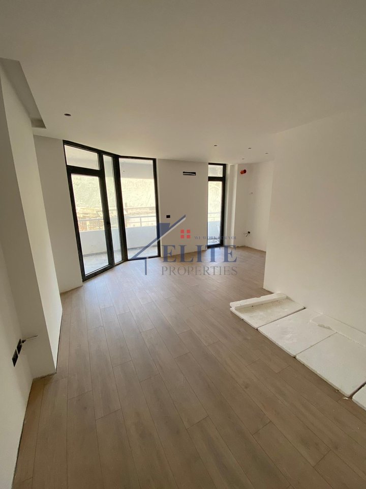 White Hill Residence Durrës, apartment 2+1 for sale