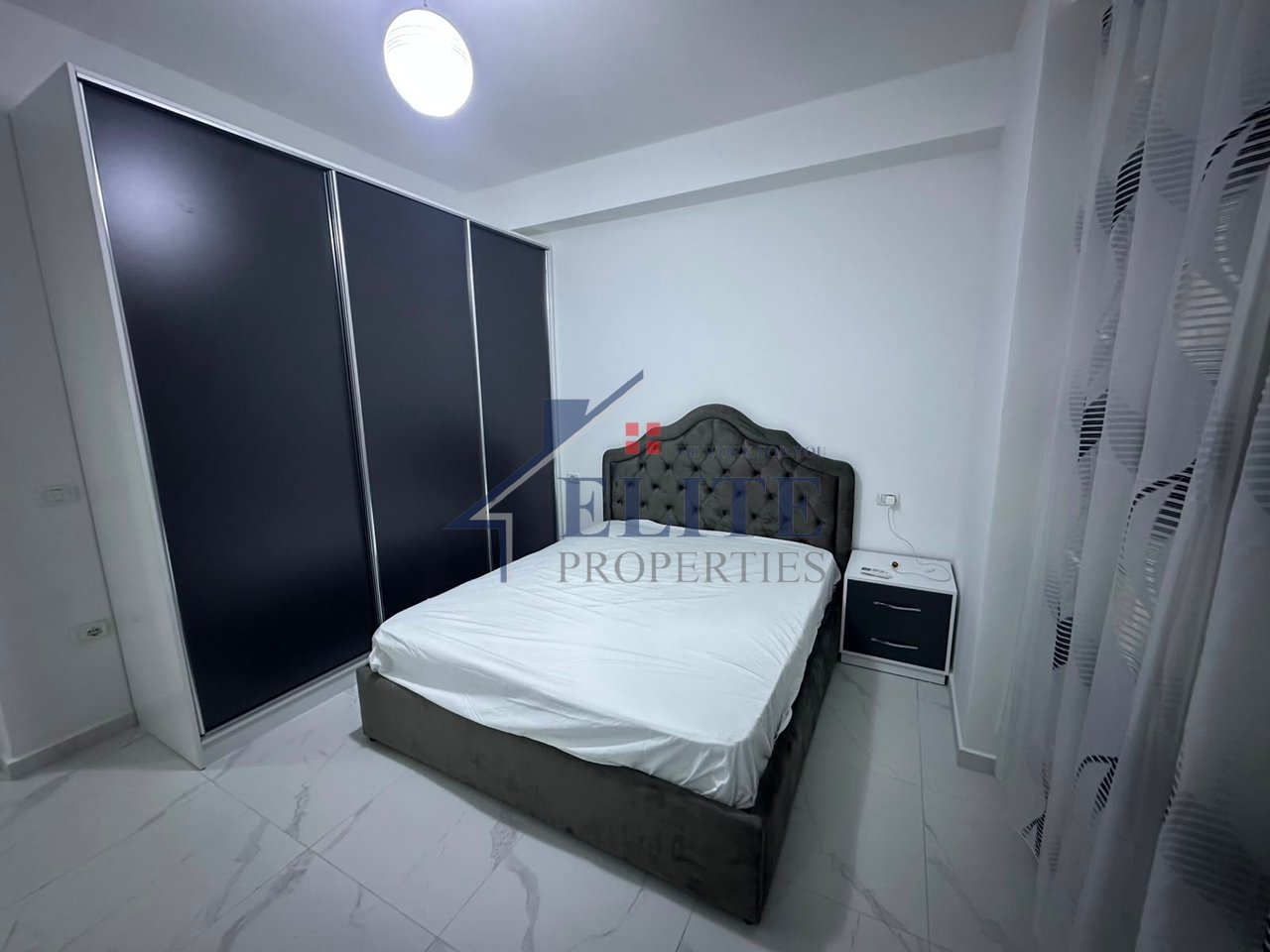 Ish-Fusha e Aviacionit, apartament 1+1 me qira