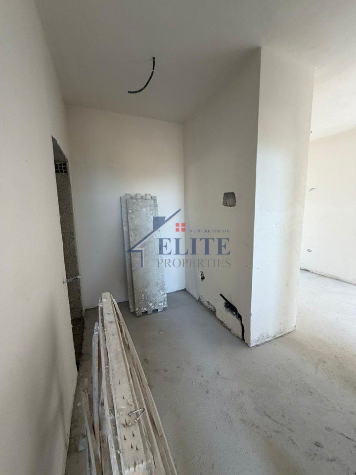 Appartamento 2+1 con Vista Mare in Vendita – Vlora, vicino a Marina Bay!