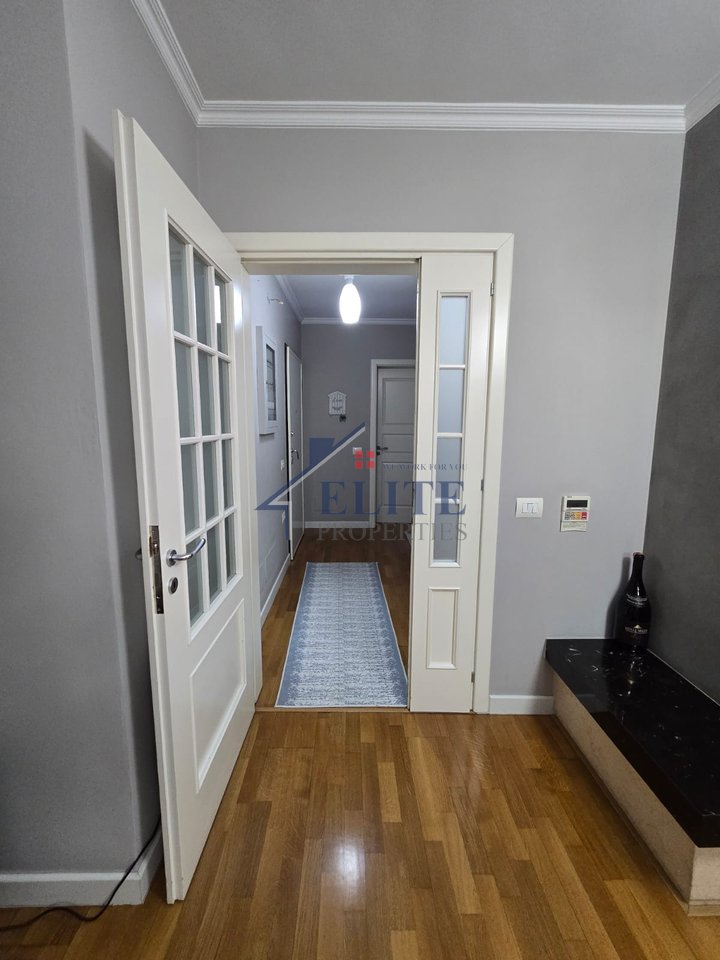 Magnet Complex, three bedroom apartment for sale