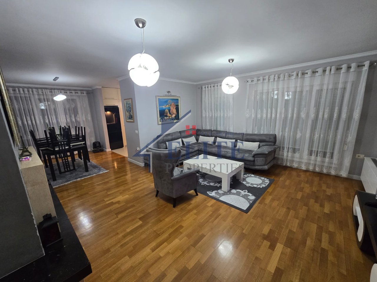 Magnet Complex, three bedroom apartment for sale