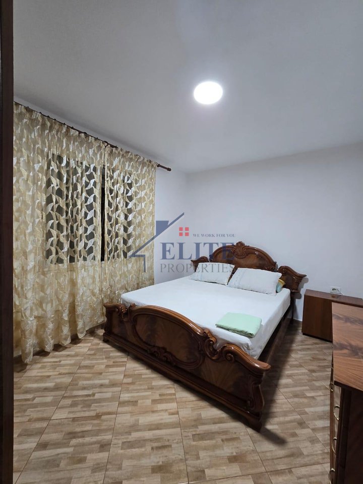 Casa indipendente in affitto – Laprakë