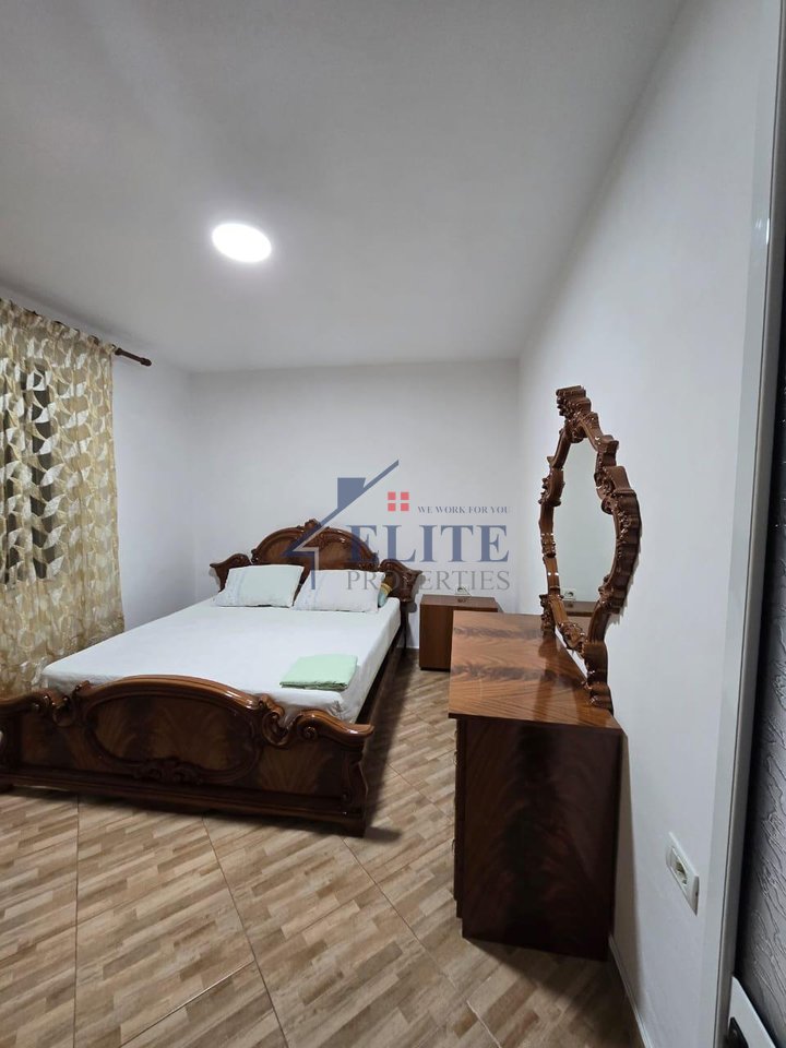 Casa indipendente in affitto – Laprakë