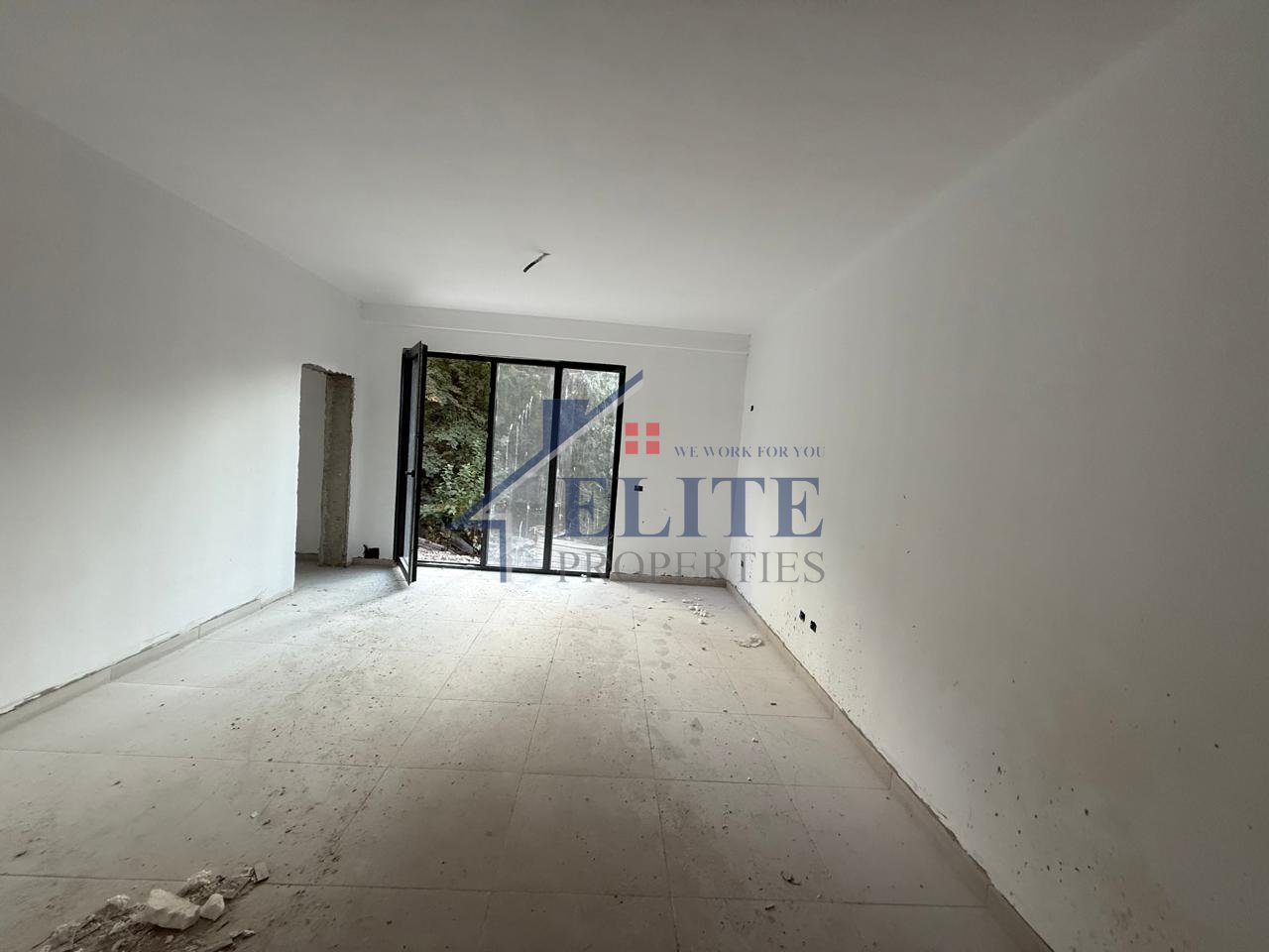 Complesso residenziale Xheluks, appartamento con due camere da letto in vendita