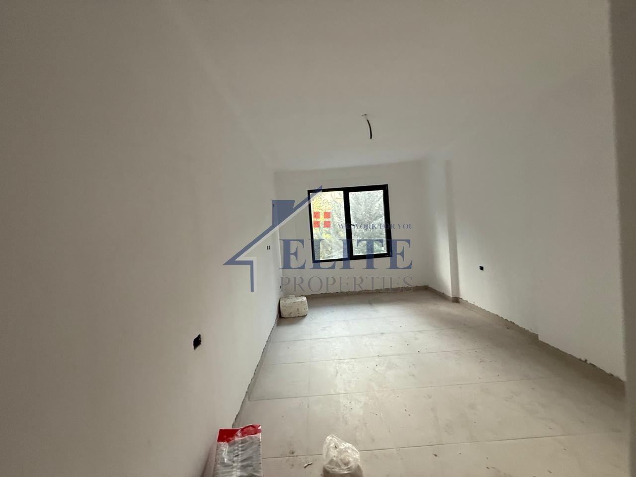 Complesso residenziale Xheluks, appartamento con due camere da letto in vendita
