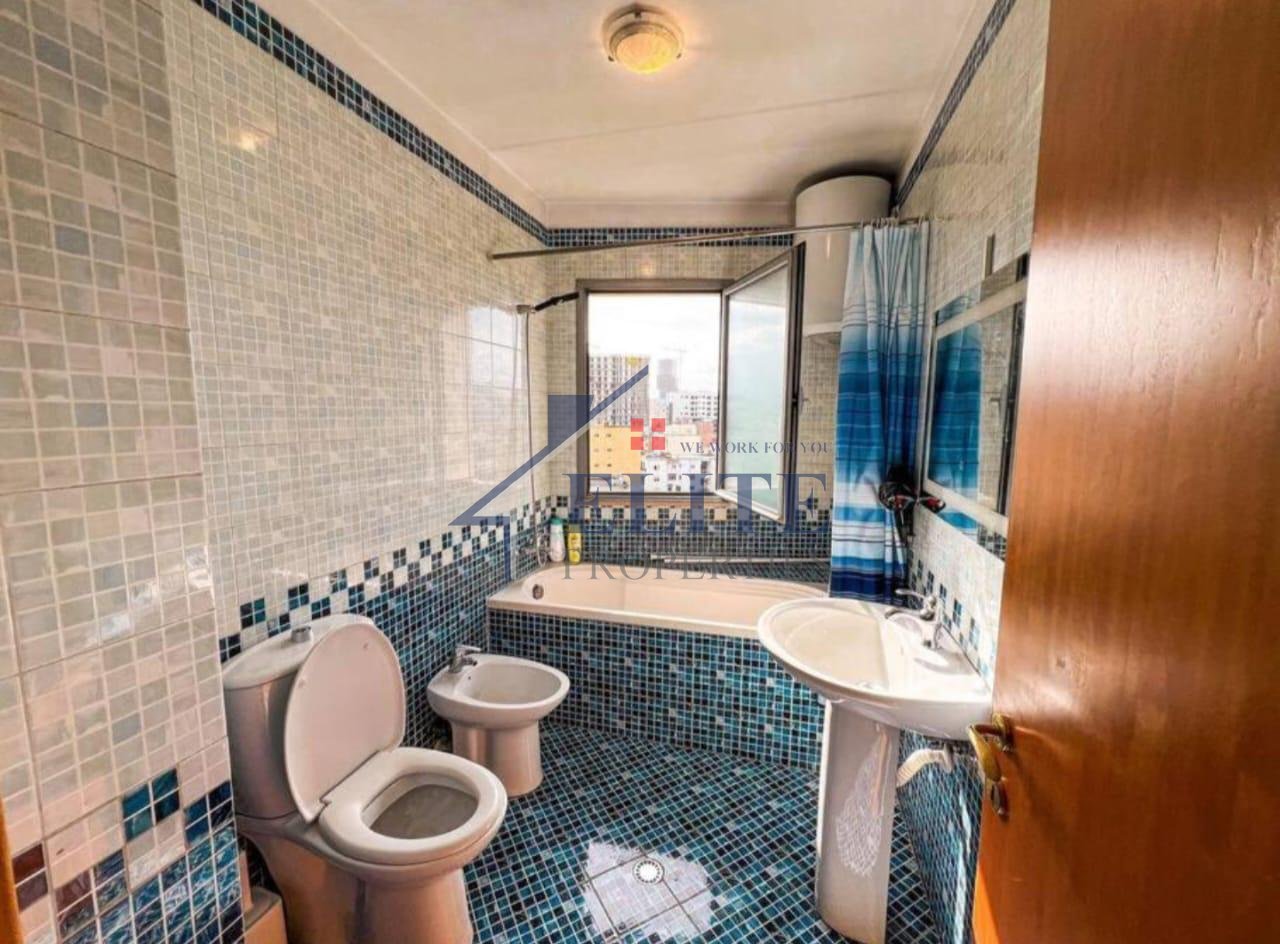 Zogu i Zi, prane Ring Center, jepet me qira apartament 2+1