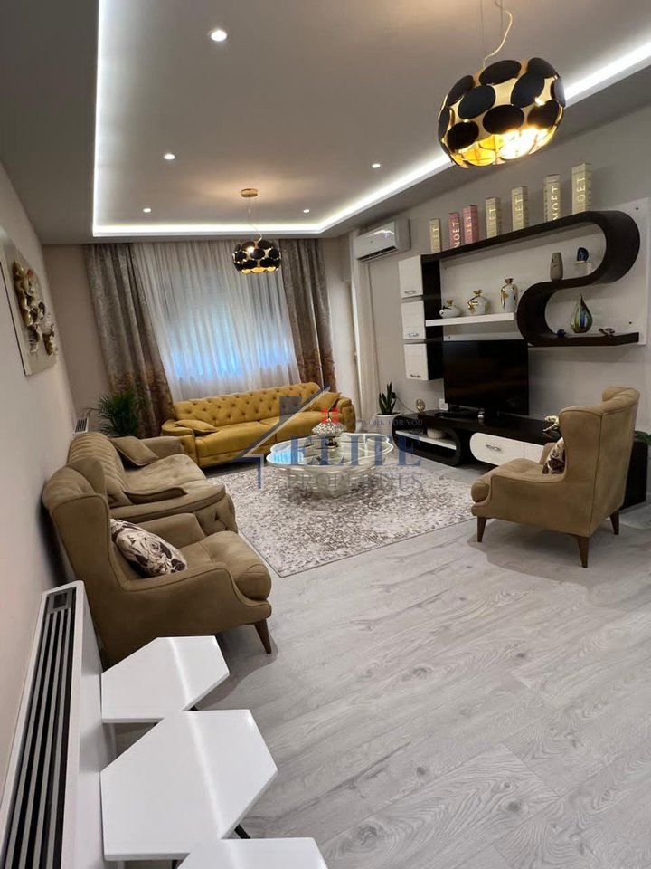 Lago secco, appartamento 2+1+2 in affitto