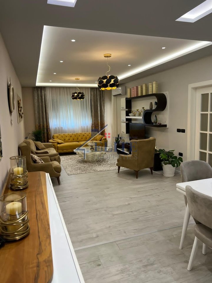 Lago secco, appartamento 2+1+2 in affitto