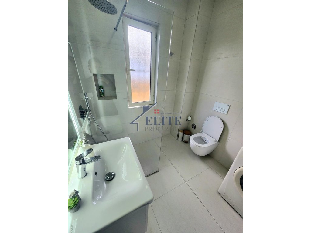 Ali Demi, three bedrooms apartment for rent