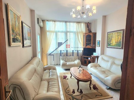 Ali Demi, three bedrooms apartment for rent