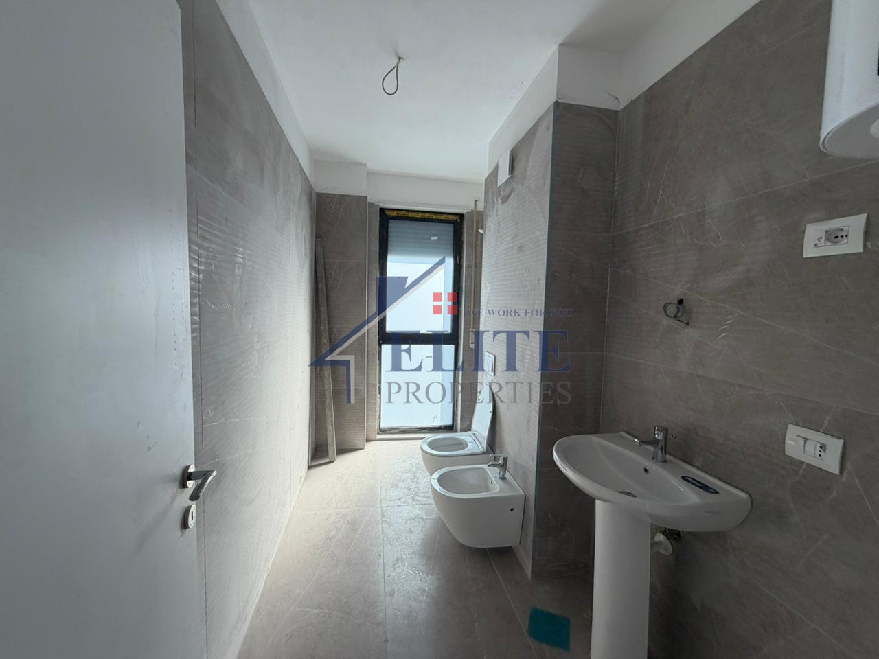 Access Tirana, appartamento 2+1 in vendita