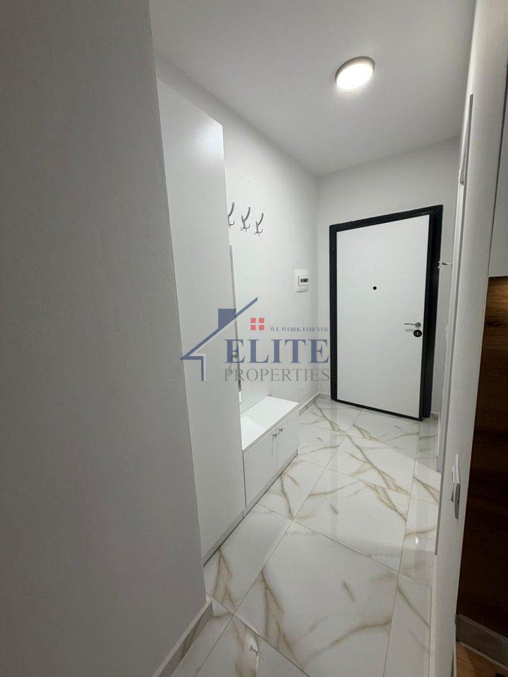 Studios for rent – Dritan Hoxha Street, at Aura Complex
