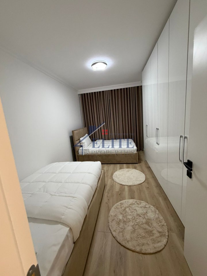 Porcellana, appartamento in affitto 2+1+2 + Posto auto