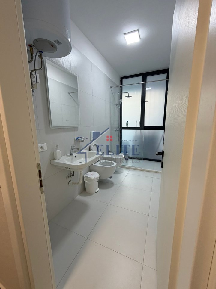 Porcellana, appartamento in affitto 2+1+2 + Posto auto