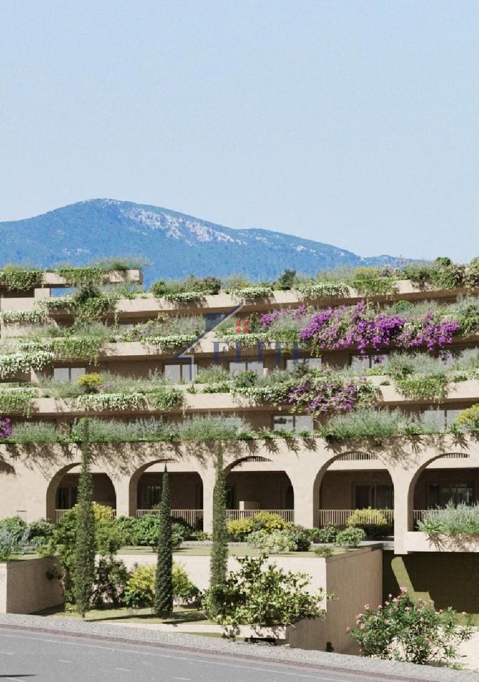 Farka Hills, duplex në shitje