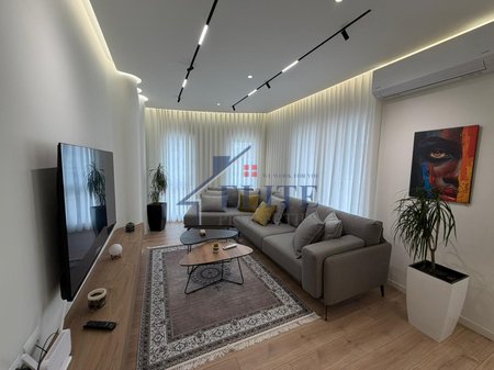 Zogu i Zi, two bedroom apartment for rent