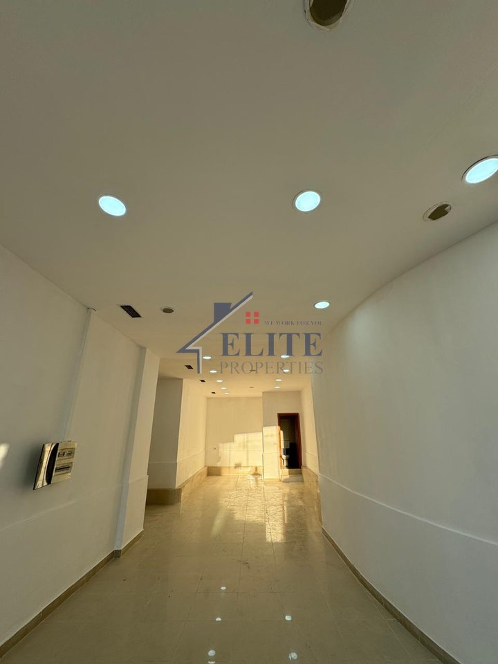 Elbasan Street, near the American Embassy – shop for rent