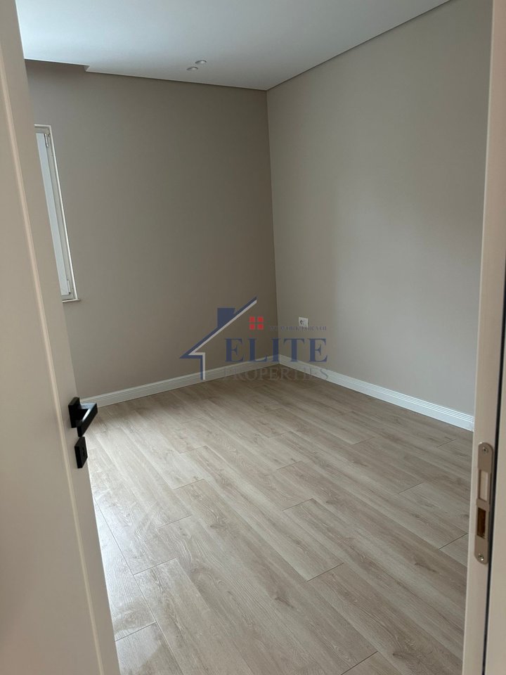 Don Bosco, office for rent