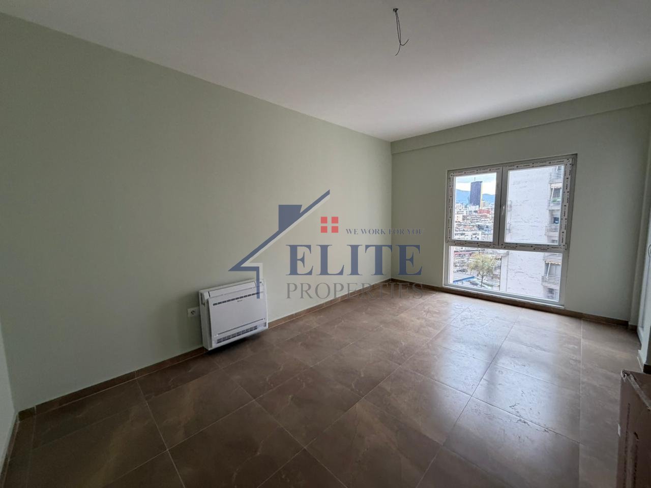 Zogu i Zi, apartament 2+1+2 me qira