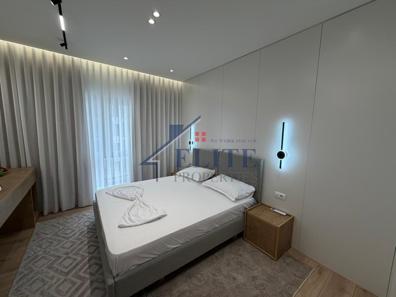 Zogu i Zi, apartament 2+1 me qira