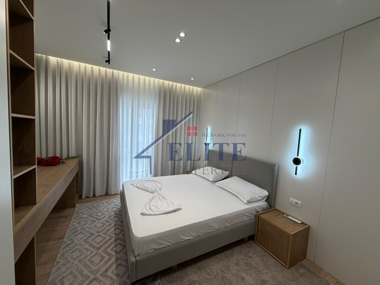 Zogu i Zi, apartament modern 2+1 në shitje