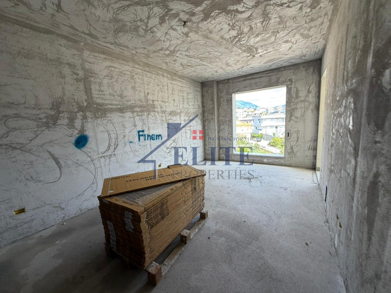 Family Residence Paskuqan, apartament 1+1 në shitje