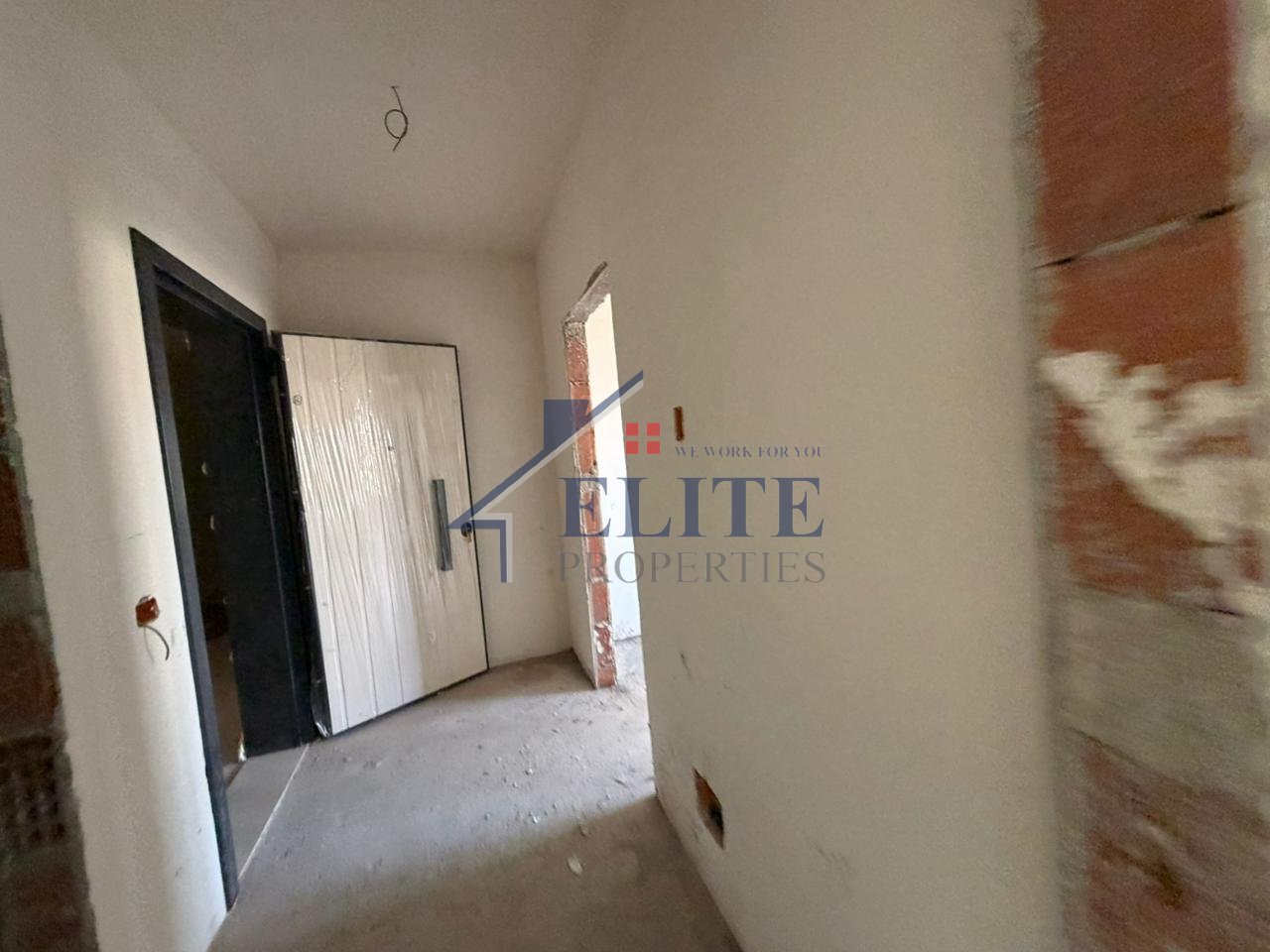 Paskuqan, apartament 1+1 në shitje