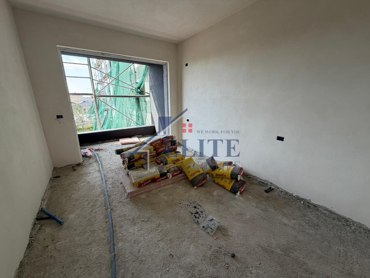 Rezidenca Platinium II Paskuqan, apartament 1+1 në shitje