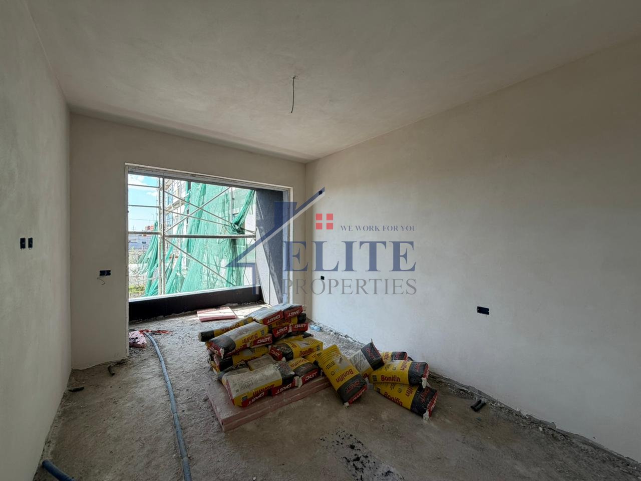 Rezidenca Platinium II Paskuqan, apartament 1+1 në shitje